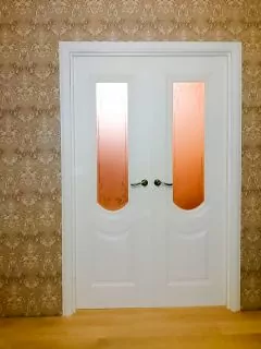 Дверь классическая