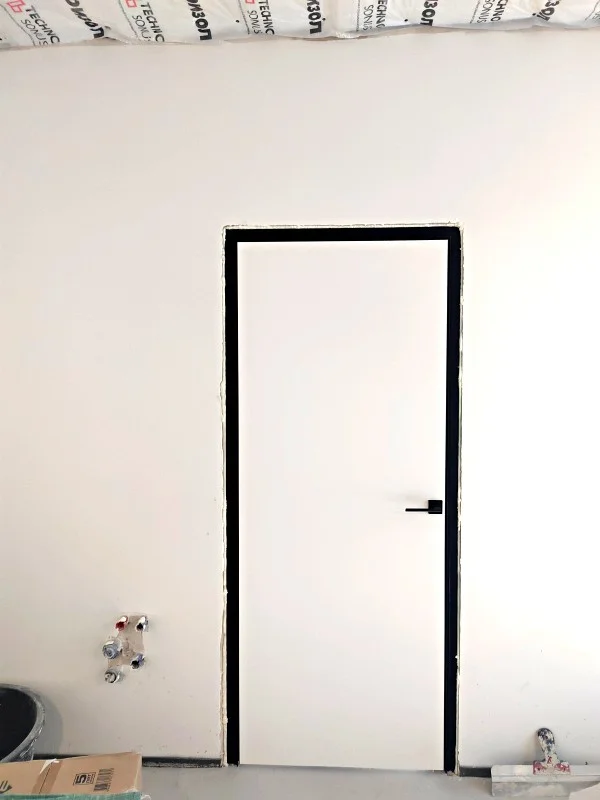 MK DOORS Italy: ПГ INVISIBLE 58